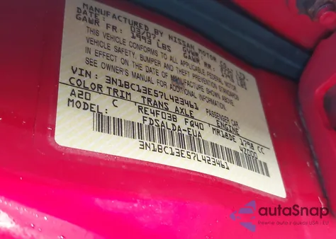 2007 Nissan Versa 1.8S z USA, uszkodzony, nr VIN 3N1BC13E57L423461